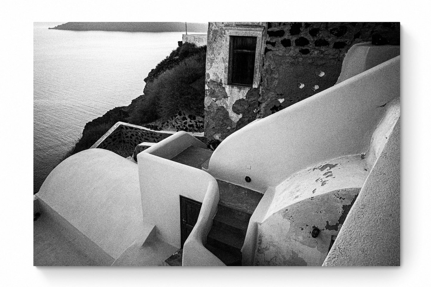 House Forms in Oia | Santorini | Chorōs | Black-and-white wall art photography from Greece - whole photo