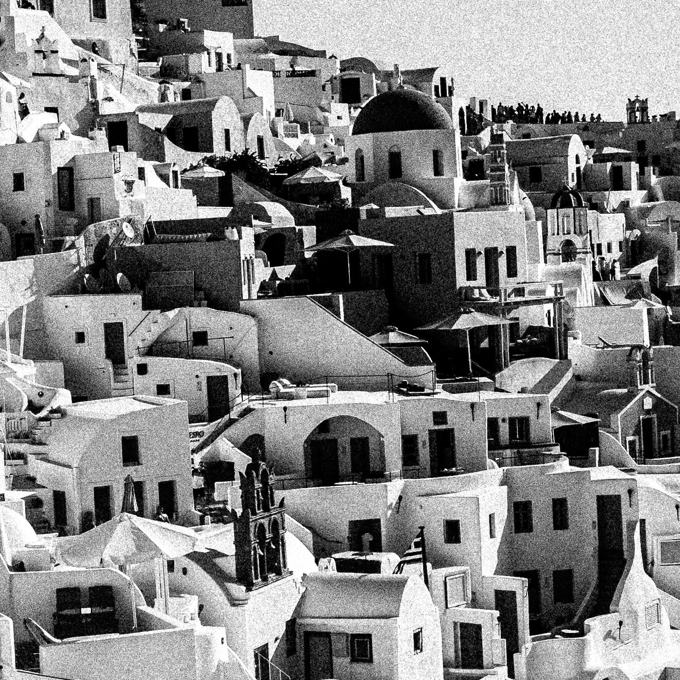 Architecture in Oia | Santorini | Chorōs | Black-and-white wall art photography from Greece - detailed view