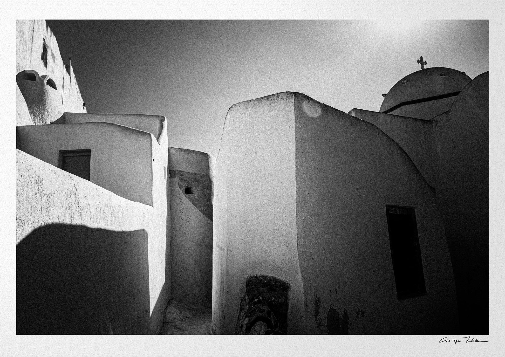 Long Forms at Emporio | Santorini | Chorōs | Black-and-white wall art photography from Greece