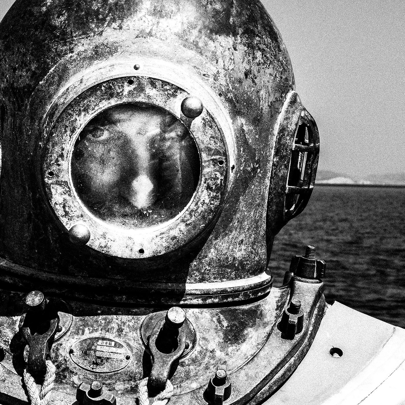 Black and White Photography Wall Art Greece | Diver in Kalymnos Dodecanese - detailed view