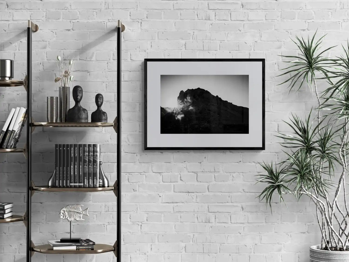 Rock and Sun | Santorini | Chorōs | Black-and-white wall art photography from Greece