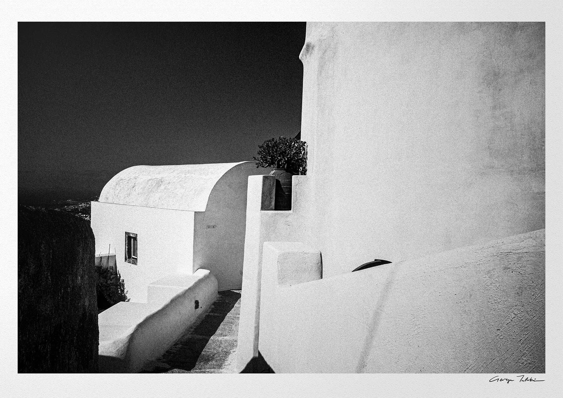 Narrow Alley at Emporio | Santorini | Chorōs | Black-and-white wall art photography from Greece