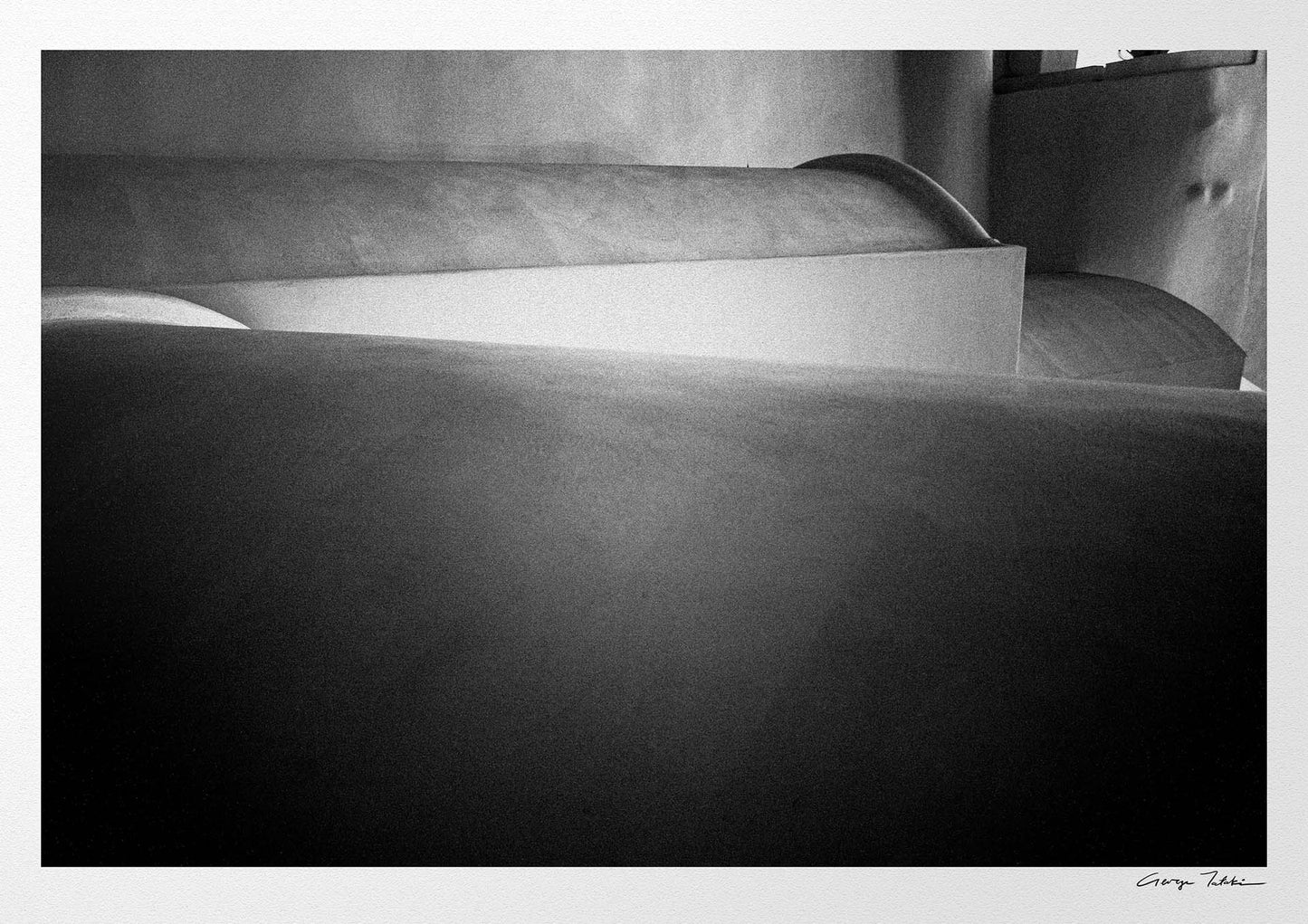 Forms in Oia | Santorini | Chorōs | Black-and-white wall art photography from Greece